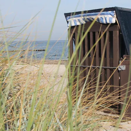 Comfortable Near Sea In *